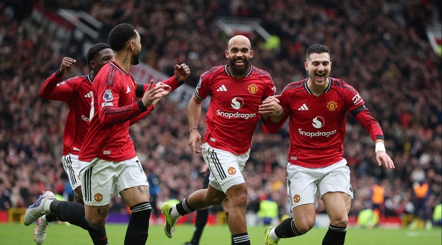 শীর্ষ চারে অবস্থান নিশ্চিত করলো ম্যানইউ