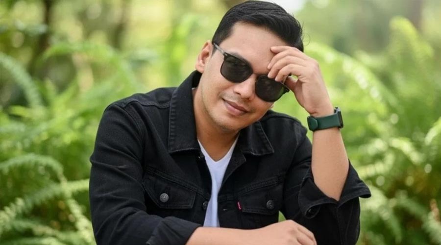 হঠাৎ স্ট্রোকে আক্রান্ত তৌসিফ, পড়ে গিয়ে মাথায় ২৭ সেলাই