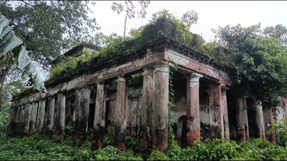 অযত্ন-অবহেলায় নষ্ট হচ্ছে ২১ প্রত্নতত্ত স্থাপনা