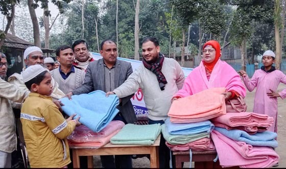 টাঙ্গাইলে কম্বল বিতরণ কর্মসূচী সমাপ্ত