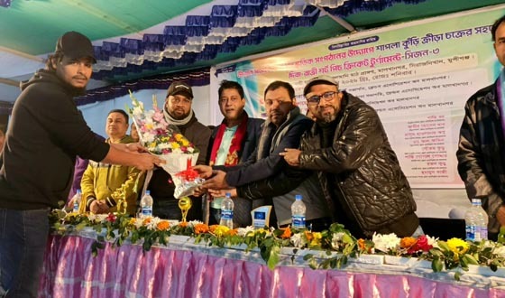 সিরাজদিখানে ক্রিকেট টুর্নামেন্ট অনুষ্ঠিত