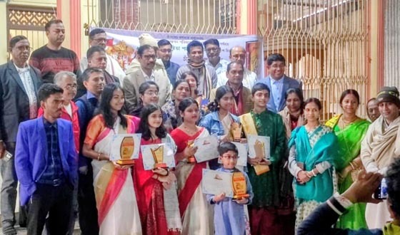 চাঁদপুরে গীতাপাঠ প্রতিযোগিতা বিজয়ীদের পুরস্কার বিতরণ