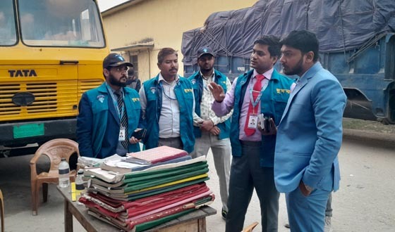 কুড়িগ্রাম খাদ্য গুদামে দুদকের অভিযান