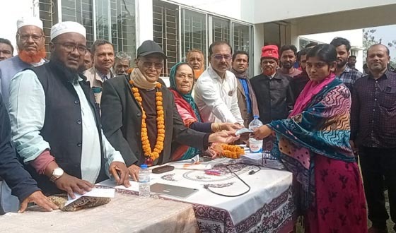 আশাশুনিতে শিক্ষাবৃত্তি প্রদান