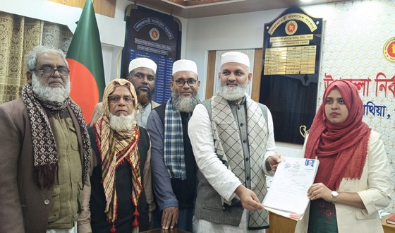 পাবনা ১: মনোনয়নপত্র জমা দিলেন জামায়াতের নাজিবুর রহমান