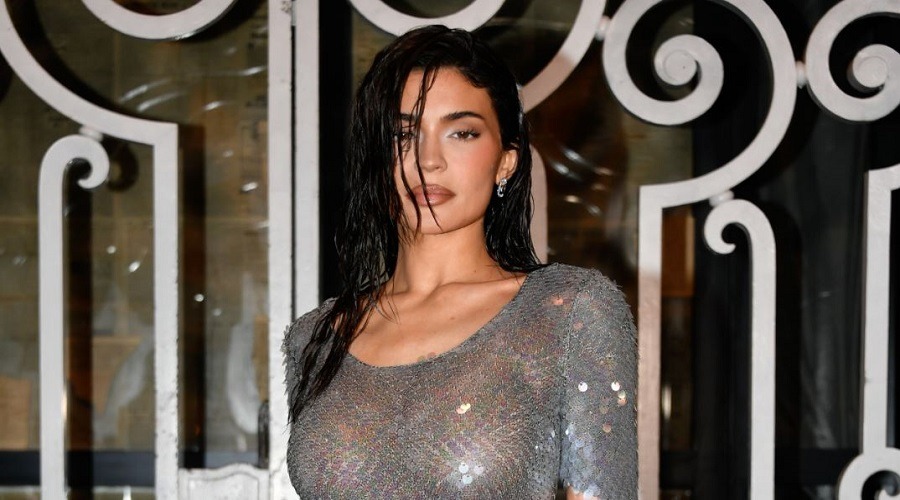 বিবাহবন্ধনে আবদ্ধ হতে যাচ্ছেন কাইলি জেনার