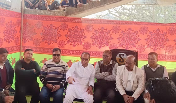 গোমস্তাপুরে ধানের শীষের প্রার্থীর গণ সংযোগ