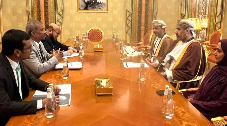 আগামী দুই মাসের মধ্যে বাংলাদেশিদের জন্য ওয়ার্ক ভিসা পুনরায় চালুর আশ্বাস ওমানের