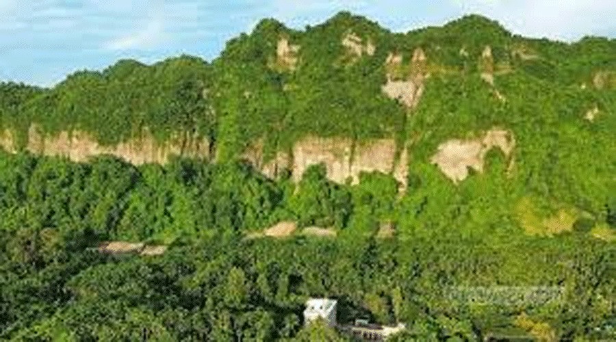 পাহাড়ে কাজ করতে গিয়ে ছয় কৃষক অপহৃত