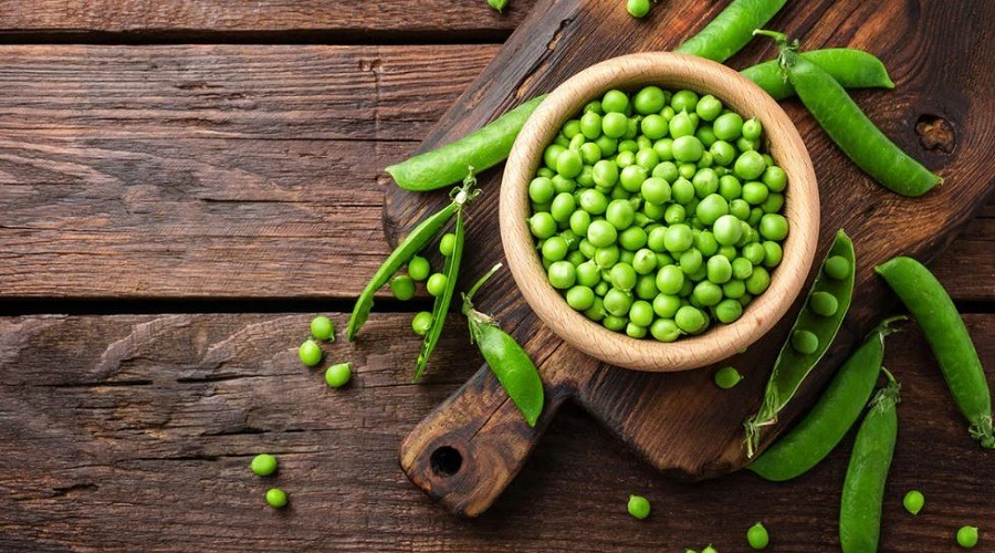 মটরশুঁটির খোসা ছাড়ানোর দুটি সহজ টোটকা