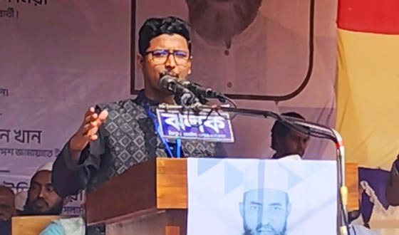 চাঁদপুরের বালু খেকোদের রুখে দেয়ার সময় এসেছে: জকসুর ভিপি