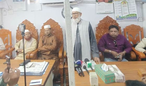 দেবহাটায় সাংবাদিকদের সাথে জামায়াত প্রার্থীর মতবিনিময়