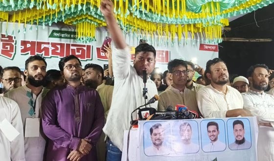 রাজনীতিটাকে দুর্বৃত্তের হাত থেকে মুক্ত করতে হবে: হাসনাত