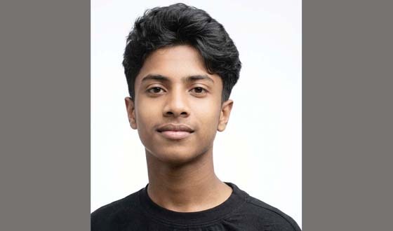 আনন্দভ্রমনে ভাসমান পেয়ারা বাগানে গিয়ে কলেজ ছাত্রের মৃত্যু