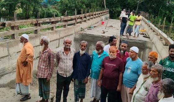 একটি কালভার্ট বদলে দেবে মতলবের ৮ গ্রামের মানুষের জনজীবন