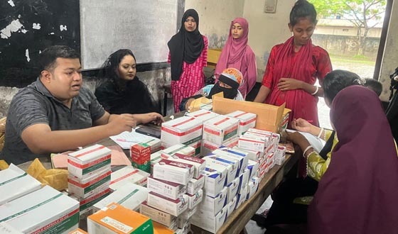 সুস্থ সমাজ গড়ার প্রত্যয়ে চাঁদপুরে 'বিজয়ী'র ফ্রি মেডিকেল ক্যাম্প