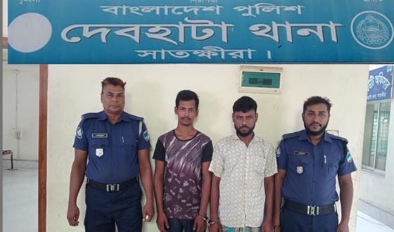 দেবহাটায় পুলিশের অভিযানে ইয়াবাসহ আটক ৩