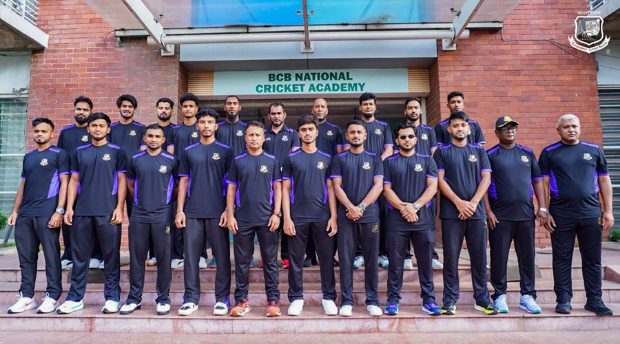 অধিনায়ক ছাড়াই দক্ষিণ আফ্রিকা গেলো ইমার্জিং দল