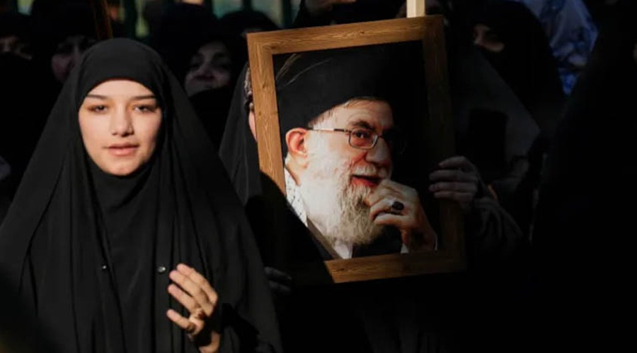 খামেনির হত্যাকাণ্ড সমর্থকদের শক্তিশালী ‘প্রতীকে’ পরিণত করবে: আলি হাসেম