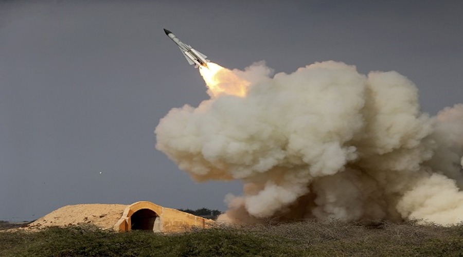 ইরানের ক্ষেপণাস্ত্র হামলায় কাঁপল ইসরায়েলের রাজধানী