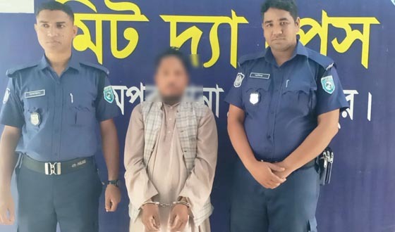 হিলিতে ছাত্রকে যৌন নির্যাতনের অভিযোগে শিক্ষক গ্রেফতার