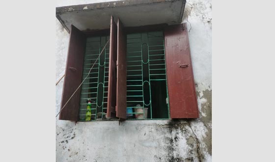 কেশনপুরে শিক্ষকের বাড়িতে দুঃসাহসিক চুরি