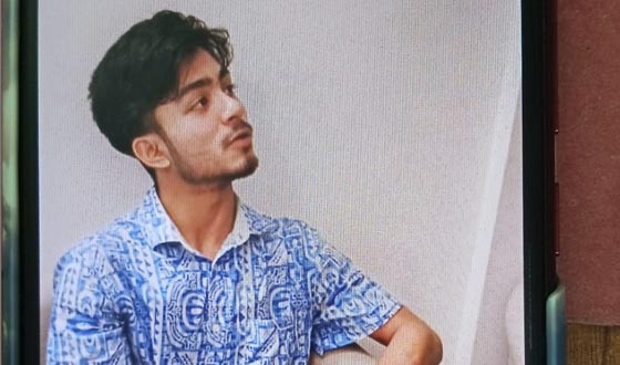 নকল ফেইসবুক খুলে পর্যটকদের সাথে প্রতারণা, আটক ১