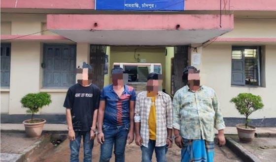 শাহরাস্তিতে চোর চক্রের ৪ সদস্য গ্রেফতার