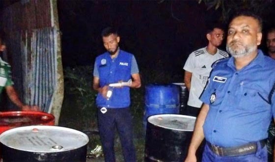 মতলবে ডিজেল উদ্ধার, লাখ টাকা জরিমানা