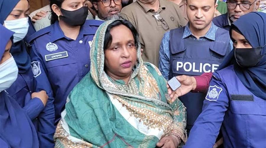 আইভীকে নতুন মামলায় গ্রেপ্তার না দেখানোর আদেশ স্থগিত চেয়ে রাষ্ট্রপক্ষের আবেদন