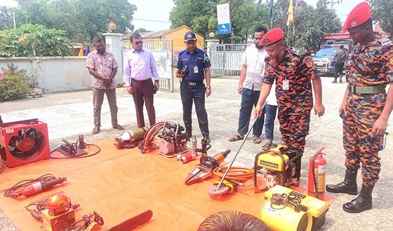 গোমস্তাপুরে ফায়ার সার্ভিস ও সিভিল ডিফেন্স সপ্তাহের উদ্বোধন