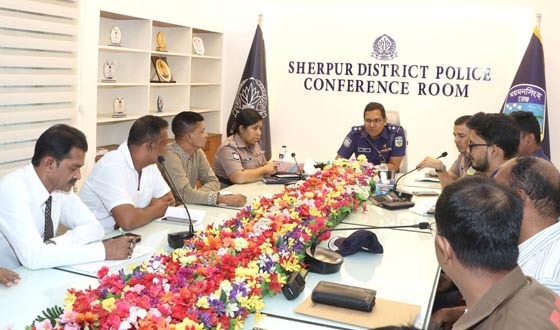 শেরপুরে পূজা উদযাপন কমিটির সঙ্গে পুলিশের মতবিনিময়
