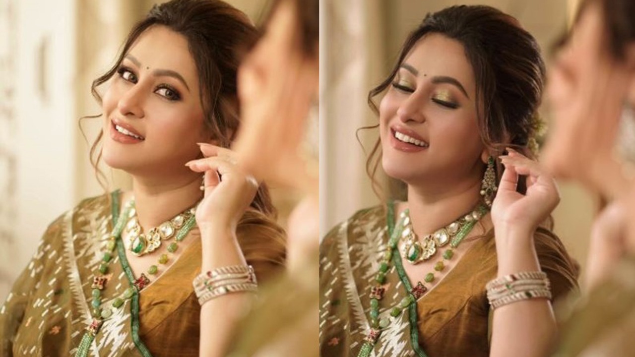 জামদানিতে নজর কাড়লেন পূর্ণিমা