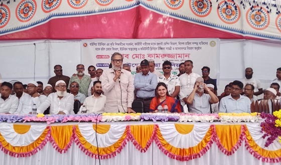 গজারিয়ায় কৃতি শিক্ষার্থী সংবর্ধনা ও বিভিন্ন সামগ্রী বিতরণ