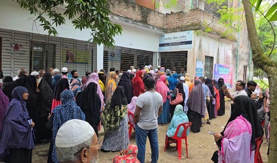 গজারিয়া উপজেলা জনকল্যাণ সমিতি উদ্যোগে বিনামূল্য চক্ষু চিকিৎসা
