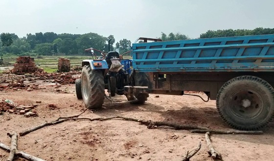 শৈলকুপায় ইটভাটায় মাটি টানা হ্যারো গাড়ির চাকায় পিষ্ট হয়ে শিশুর মৃত্যু