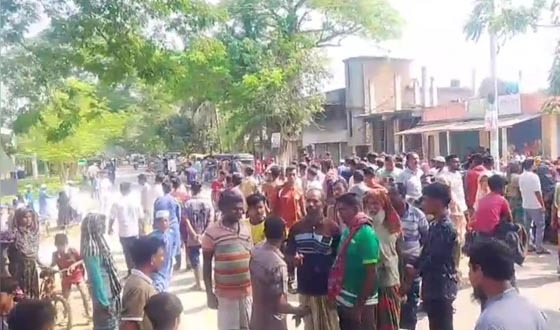 মেহেরপুরে বাস চাপায় প্রথম শ্রেণির শিক্ষার্থী নিহত