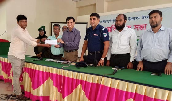 দিঘলিয়ায় শারদীয় দুর্গাপূজা উদযাপন উপলক্ষে প্রস্তুতিমূলক সভা