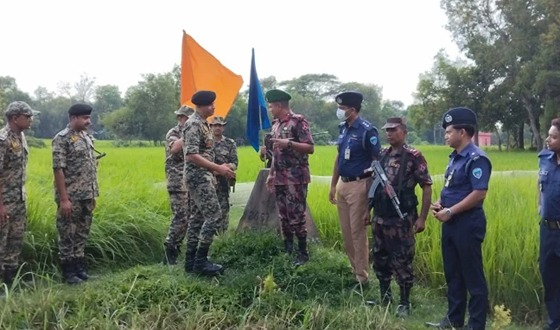 কুমিল্লায় দুই পুলিশ সদস্যকে হস্তান্তর করল বিএসএফ
