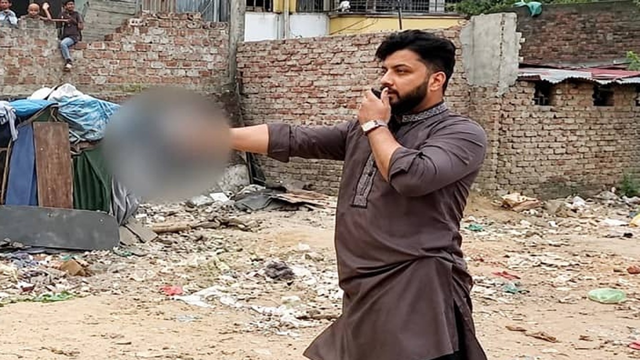 প্রতিমন্ত্রী ইশরাকের অস্ত্র হাতে অভিযানে আইনের ব্যত্যয় হলে ব্যবস্থা নেবে ডিএমপি: ডিবি প্রধান