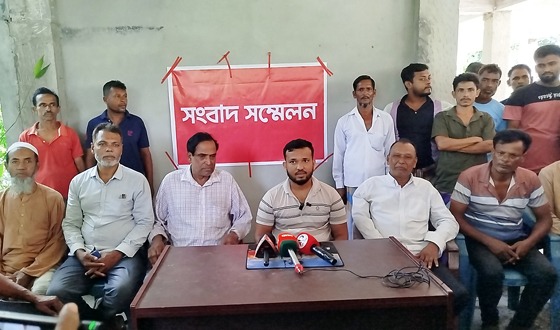 নড়াইলের সারের ডিলার নিয়োগে অপপ্রচারের প্রতিবাদে সংবাদ সম্মেলন