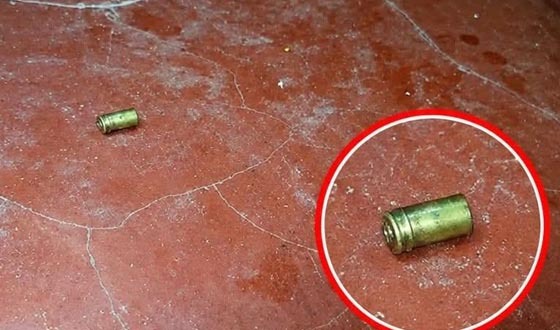 খুলনায় প্রকাশ্যে বাড়ি ঢ়ুকে গুলি, আতংক