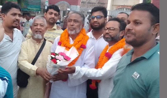 ২১ লাখ টাকা জমা দিয়ে জামিন পেলেন হাজীগঞ্জ বড় মসজিদের বর্তমান ও সাবেক মোতাওয়াল্লী