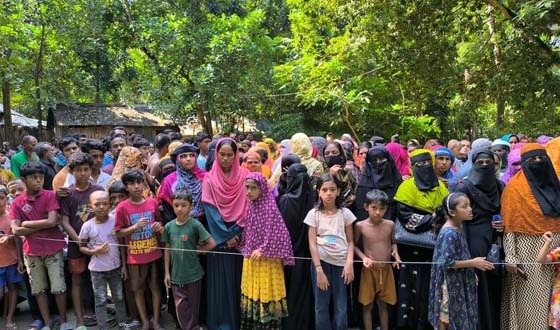 বসত ঘরের ভেতর থেকে বৃদ্ধ নারীর গলাকাটা লাশ উদ্ধার