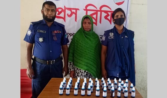 দৌলতপুরে হোমিওপ্যাথি পোটেন্সি মেডিসিন সহ ১ নারী আটক