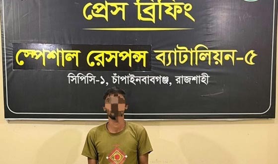 রাজশাহীতে অটোরিকশা ছিনতাইয়ের মামলার প্রধান আসামি গ্রেপ্তার