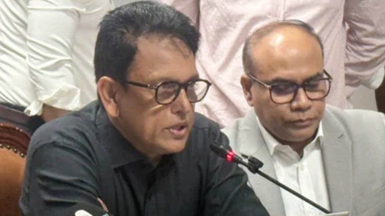 এইচএসসিতে অকৃতকার্যদের জন্য এক-দুই মাসের মধ্যে পুনঃপরীক্ষার সুযোগ রয়েছে: শিক্ষামন্ত্রী