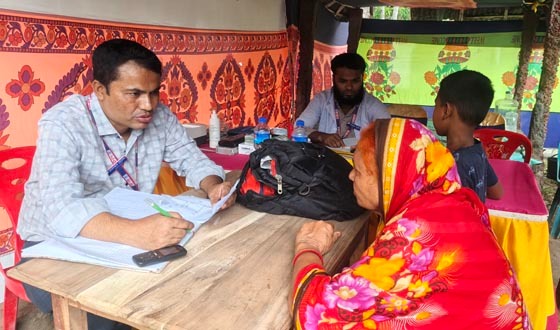 পিরোলী খানকাহপাড়া সবুজ সংঘের উদ্যোগে বিনামূল্যে চক্ষু ক্যাম্প