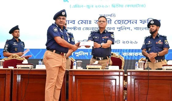মাদক উদ্ধার ও আইনশৃঙ্খলা রক্ষায় দেশসেরা কুমিল্লার পুলিশ সুপার