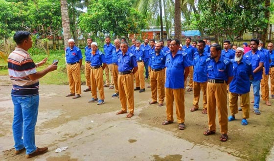 কাউখালীতে মাদক ও অস্ত্র উদ্ধারে গ্রাম পুলিশের ব্রিফিং সভা